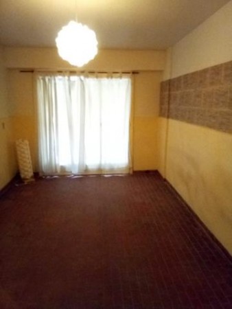 Zona de Facultades, Depto. 1 ambiente, 39,75mt2. contrafrente, Av. Corrientes y Pasteur. APTO PROFESIONAL 