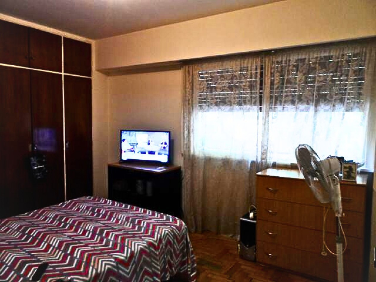 Palermo, Semipiso. 4 Amb. Piso 1,  81 mt2. frente. Mansilla y Araoz