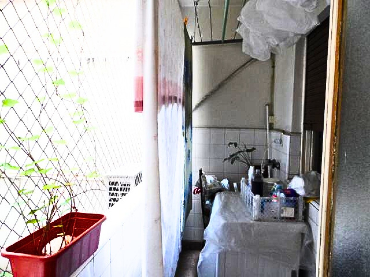 Palermo, Semipiso. 4 Amb. Piso 1,  81 mt2. frente. Mansilla y Araoz