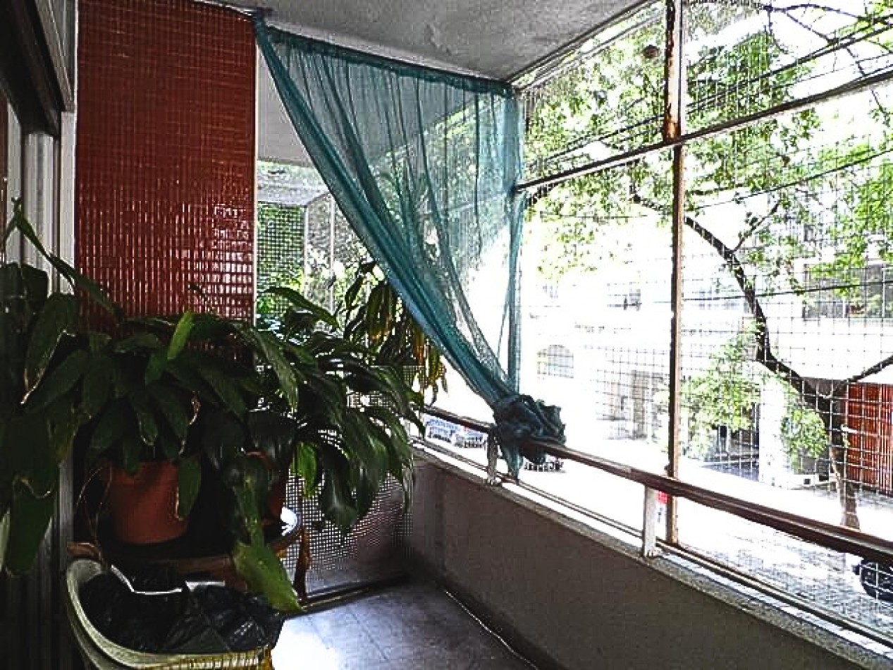 Palermo, Semipiso. 4 Amb. Piso 1,  81 mt2. frente. Mansilla y Araoz