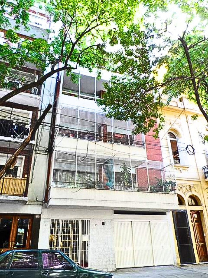 Palermo, Semipiso. 4 Amb. Piso 1,  81 mt2. frente. Mansilla y Araoz