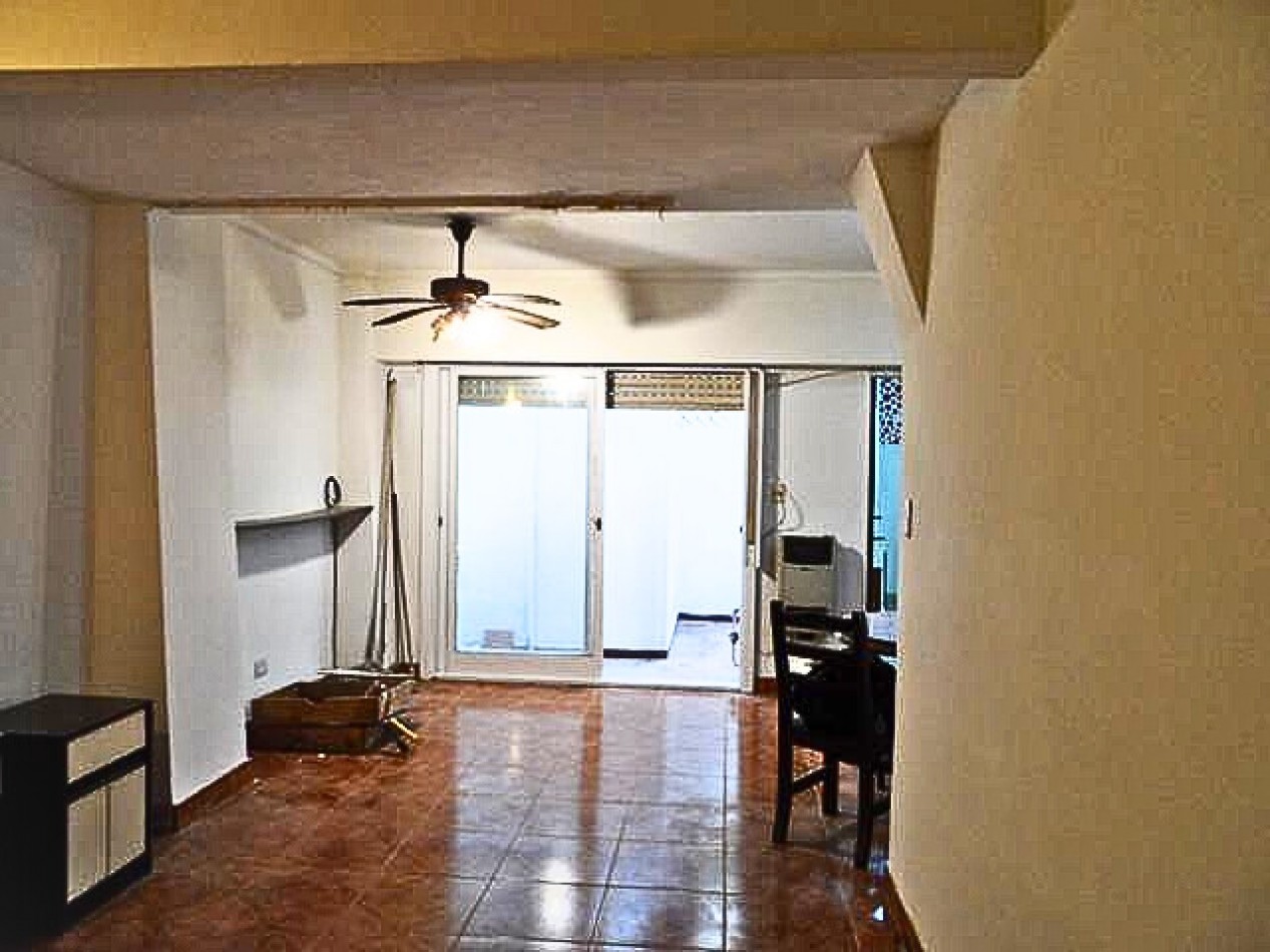 PARQUE CENTENARIO, Depto. 1 Amb. Piso 1o, interno, APTO PROFESIONAL, 40 mt2. Mahatma Gandhi y Av. Acoyte