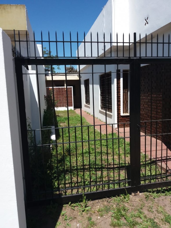 Prov. de Buenos Aires, Navarro. Casa. 148mt2. Terreno 244mt2