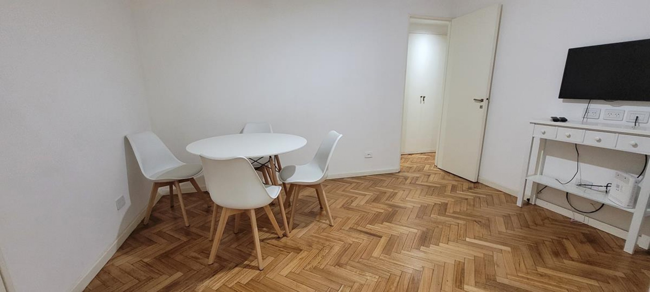 Palermo, 2 ambientes. totalmente recilcado a nuevo. IMPECABLE. Sobre Avenida, zona jardin Botanico.