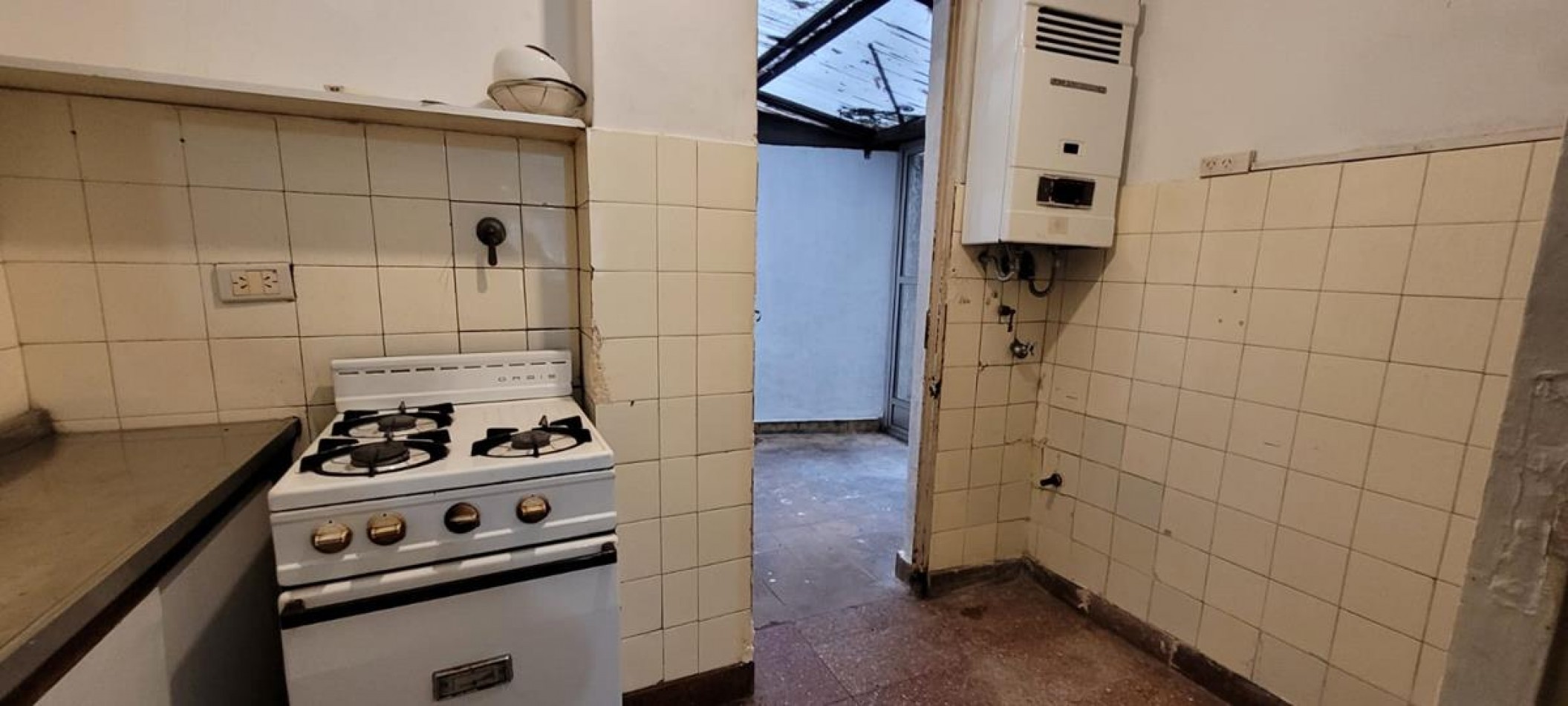 Palermo 3 ambientes, planta baja frente, muy buena ubicacion. Apto profesional