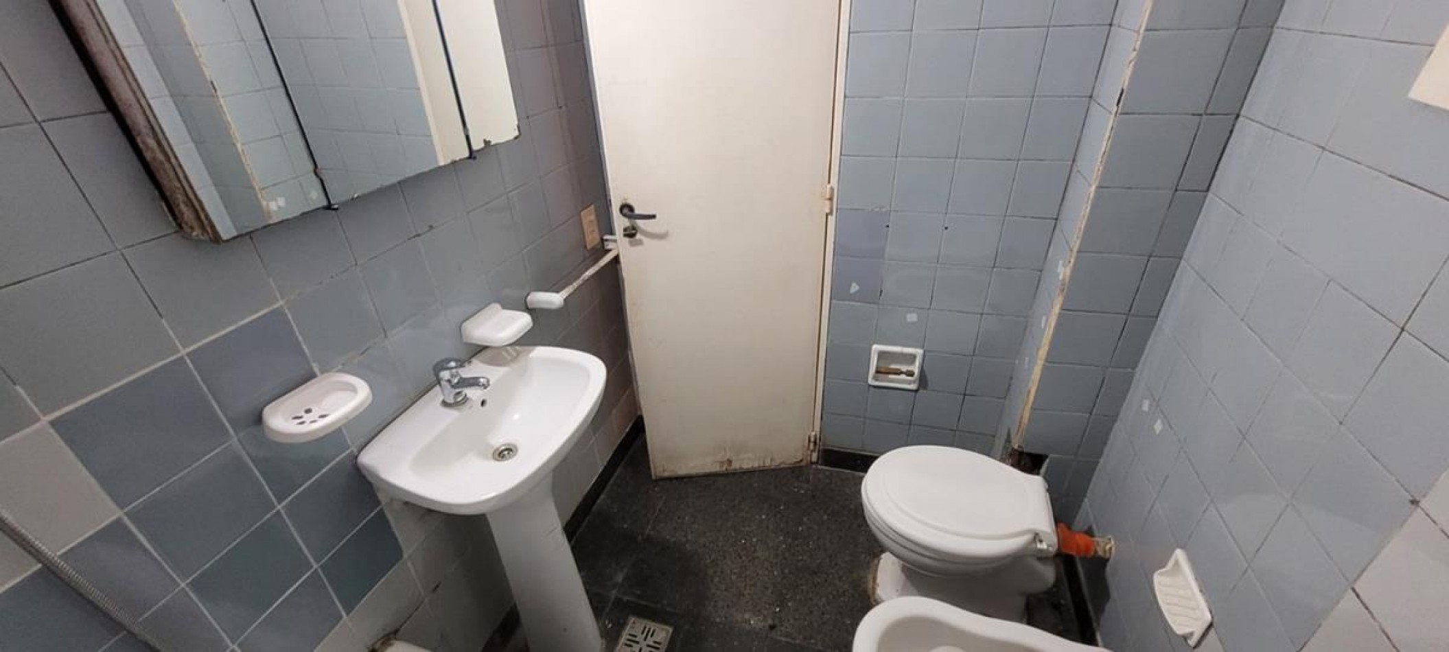 Palermo 3 ambientes, planta baja frente, muy buena ubicacion. Apto profesional