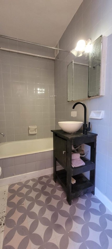 Palermo 2 Ambientes, contrafrente. Muy luminoso. A 1 cuadra Av. Santa Fe y Av. Scalabrini Ortiz.