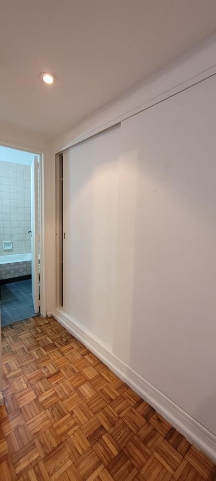 Cañitas, 2 Ambientes en Planta Baja lateral. LUMINOSO MUY BUENA UBICACION EN HERMOSA ZONA. 