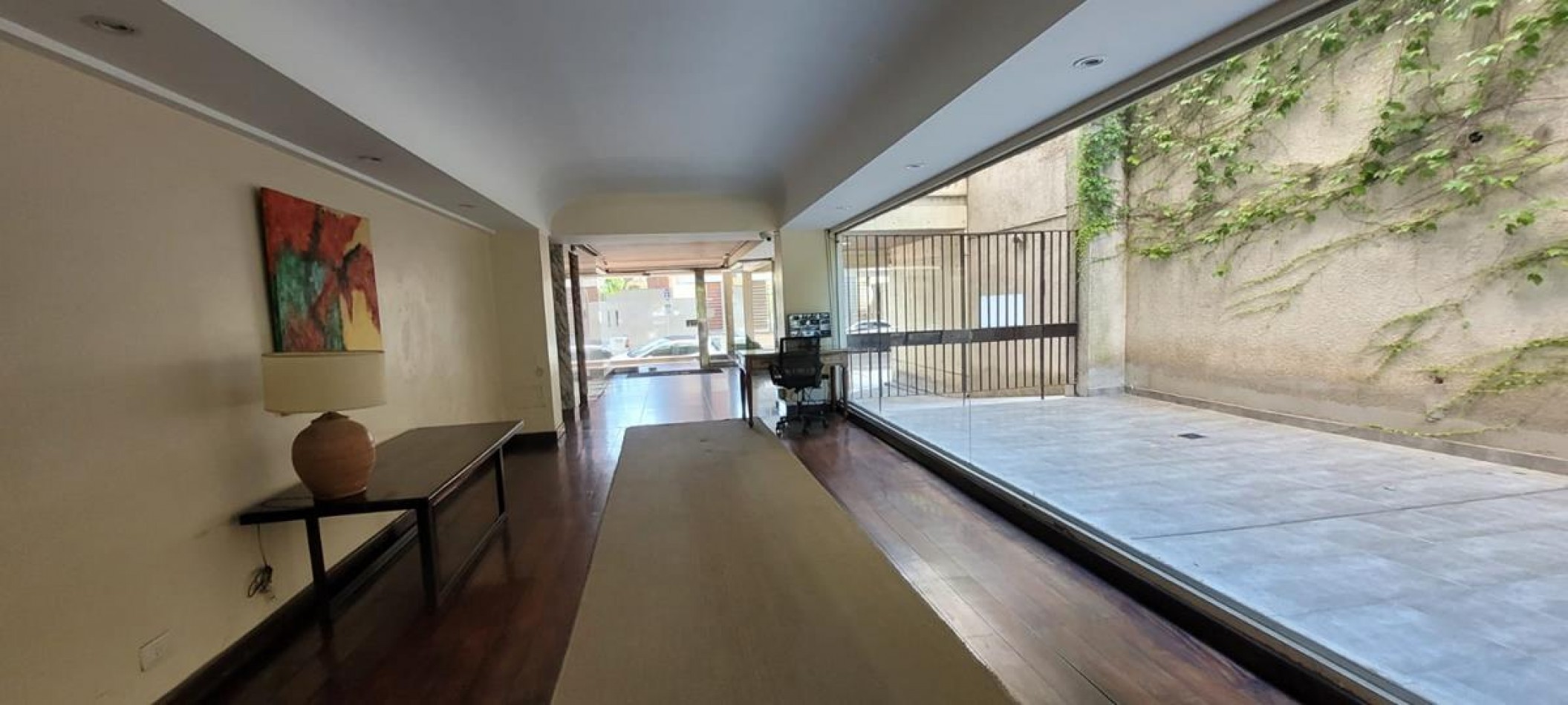 Cañitas, 2 Ambientes en Planta Baja lateral. LUMINOSO MUY BUENA UBICACION EN HERMOSA ZONA. 