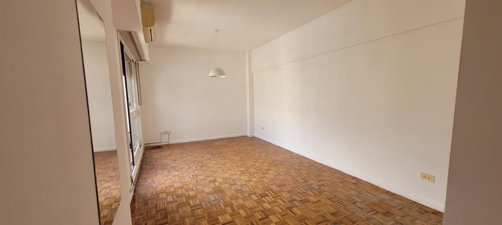 Palermo, 3 Ambientes contrafrente con balcon. MUY LUMINOSO. Excelente ubicacion a mts Av.Scalabrini Ortiz , a 1 cuadra Av. santa Fe