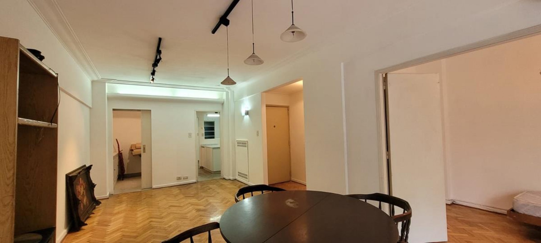 Palermo 4 Ambientes, FRENTE c/ blacon corrido y dependencias. Excelente ubicacion sobre Av. S. Ortiz