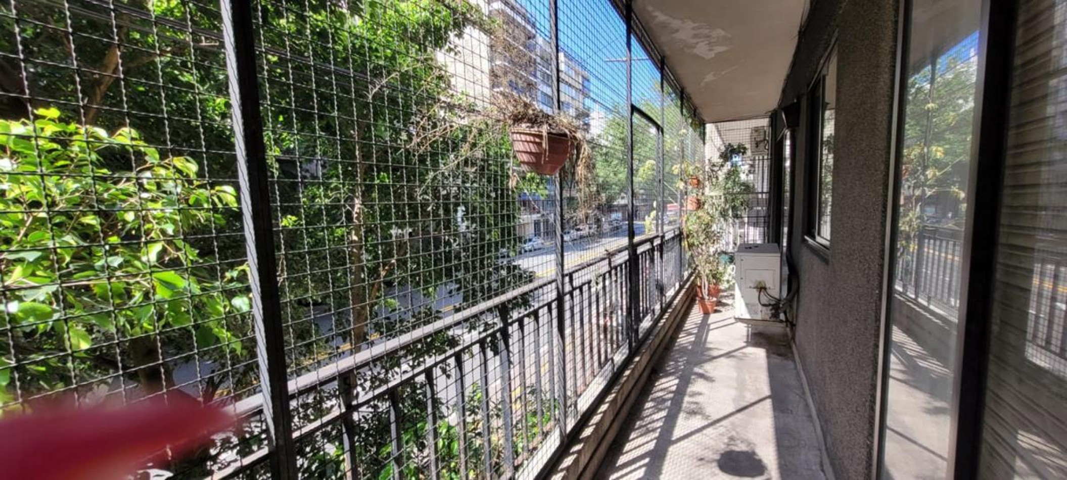 Palermo 4 Ambientes, FRENTE c/ blacon corrido y dependencias. Excelente ubicacion sobre Av. S. Ortiz