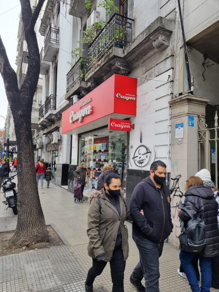 Palermo, Excelente local comercial. Av. S. R. Ortiz y Av. Santa Fe