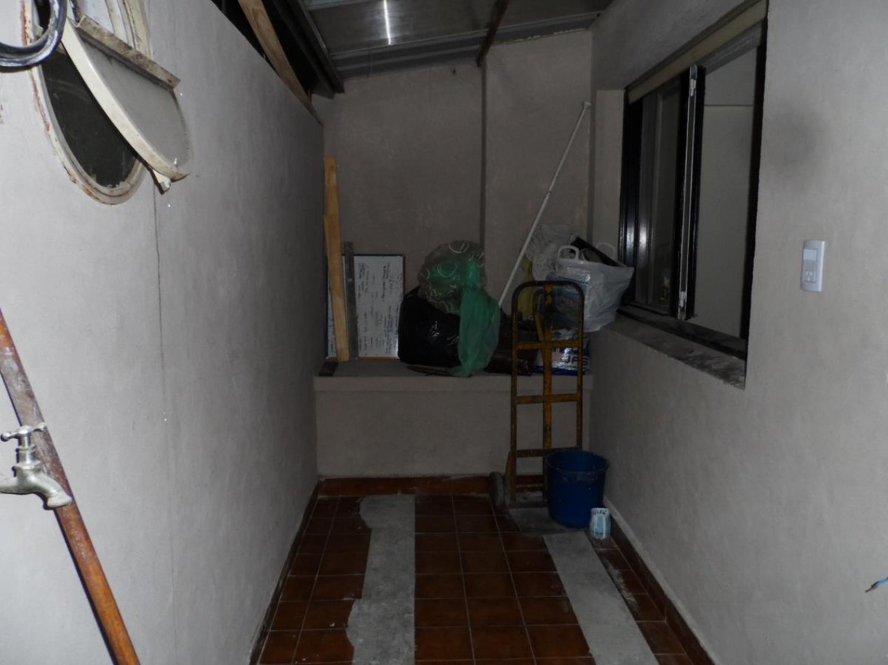 PALERMO, Depto. 2 Amb. pb con patio, interno, 42 mt2. Av. R. S. Ortiz y Guemes. APTO PROFESIONAL