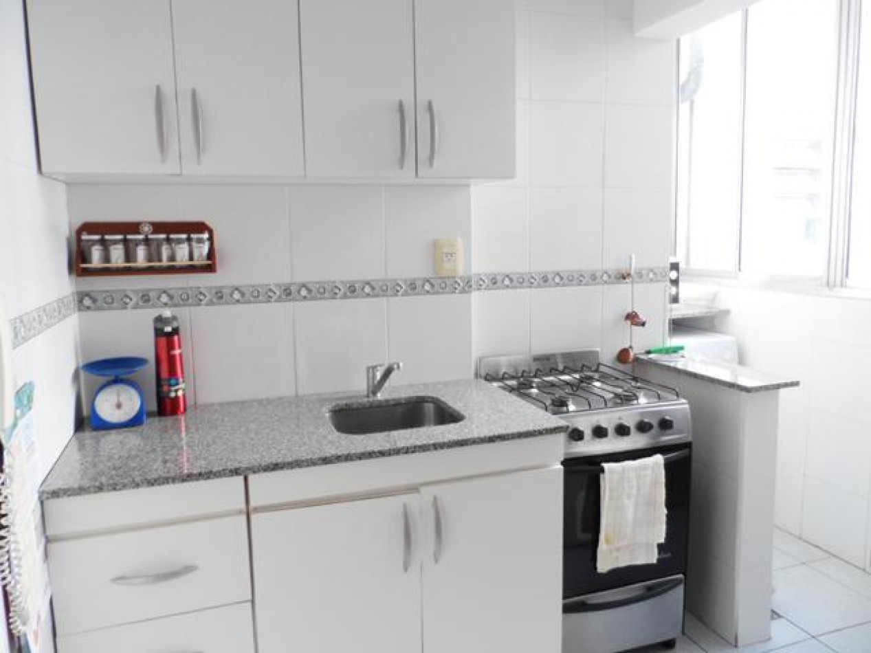 Palermo 3 Ambientes, con balcon y dependencias. FRENTE. MUY BUENA UBICACION. Luminoso