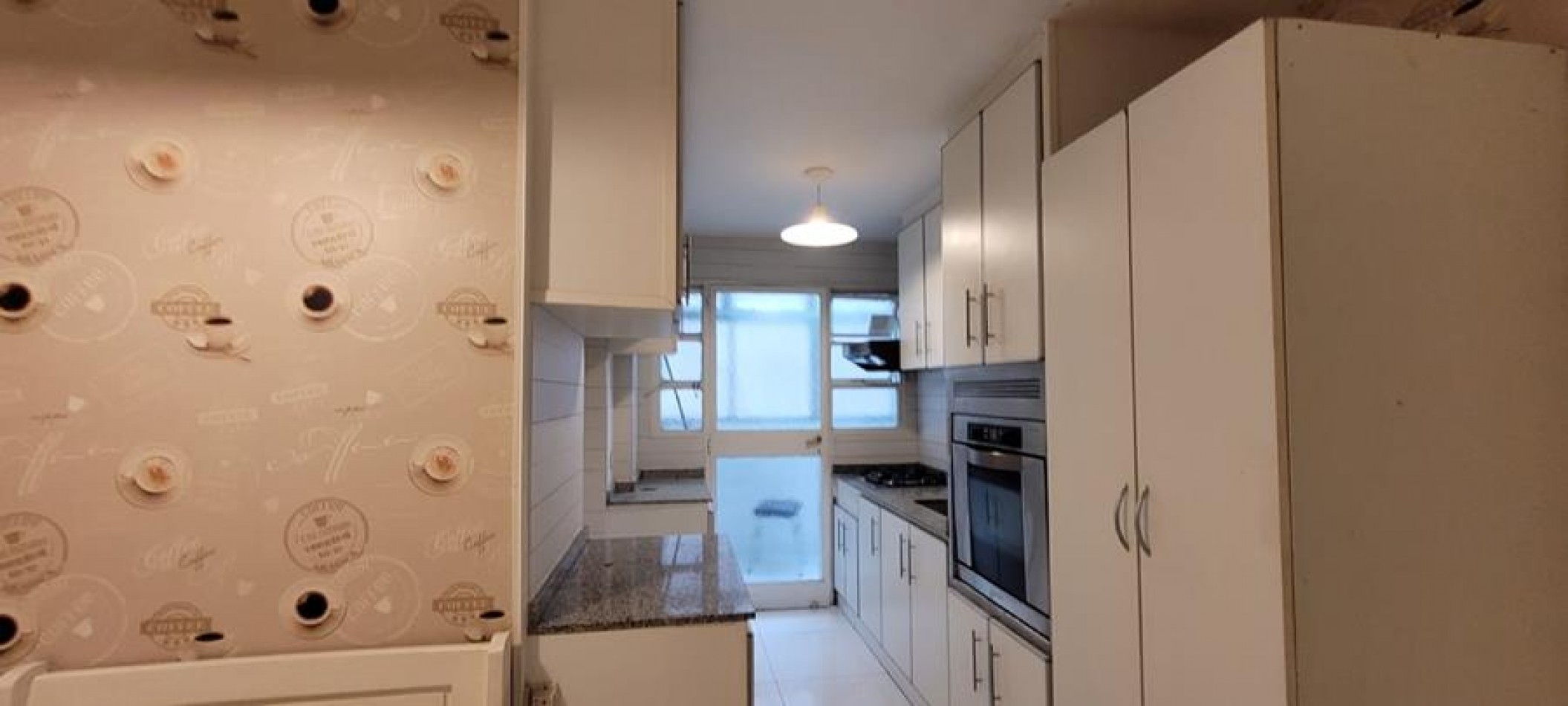 Palermo 4 Ambientes, al FRENTE,balcon,  con dependencia. Excelente ubicacion sobre Av. Santa Fe frente a Jardin botanico