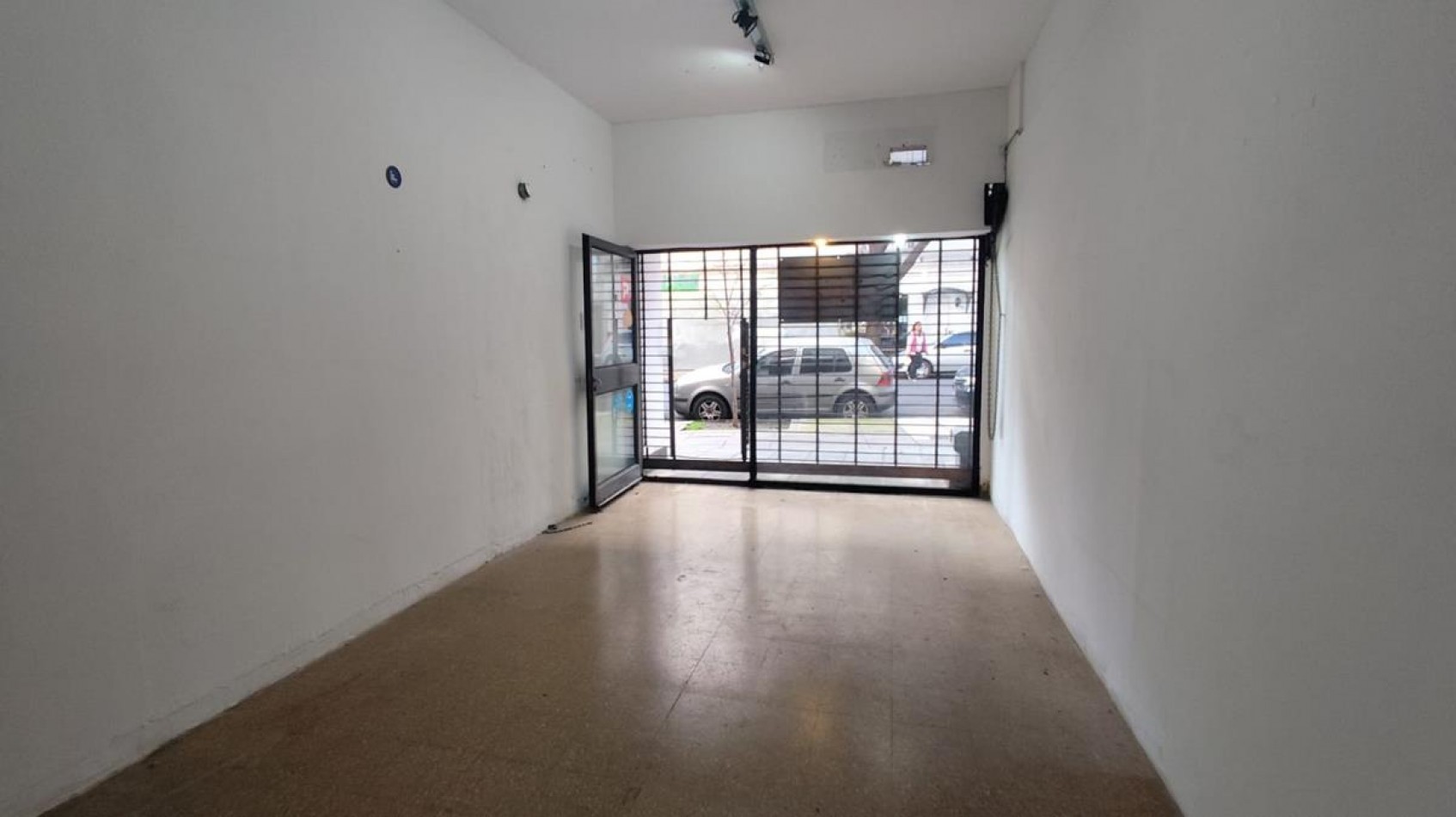 Palermo, local a la calle, excelente ubicacion 