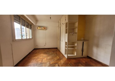 BALVANERA, Depto. 1 Amb. Piso 8o, Lateral, 25 mt2. Belgrano y Av. Entre Rios